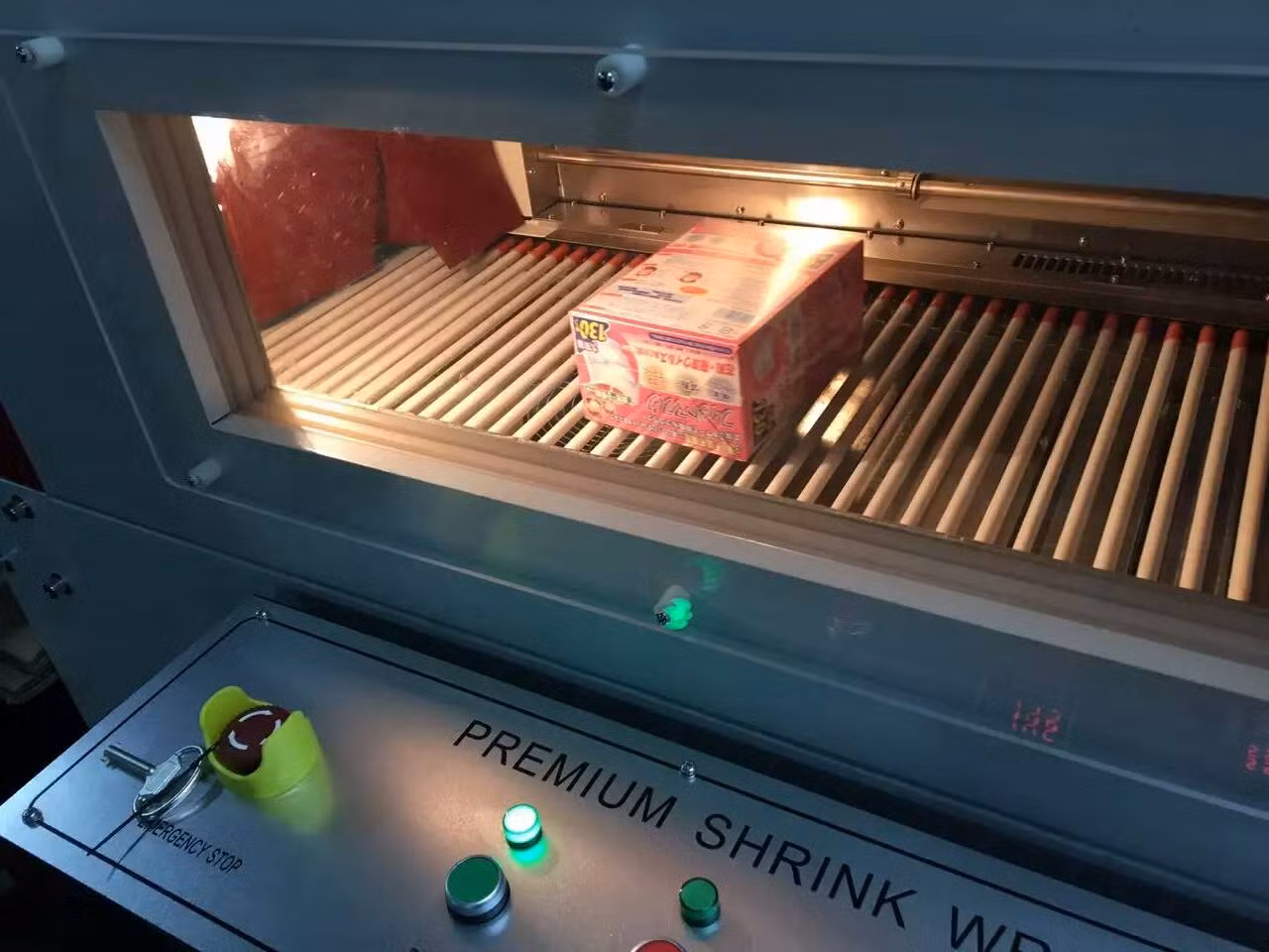 Side Seal Automatic Thermal Shrink Packaging Plastic Bag Wrapping Machine